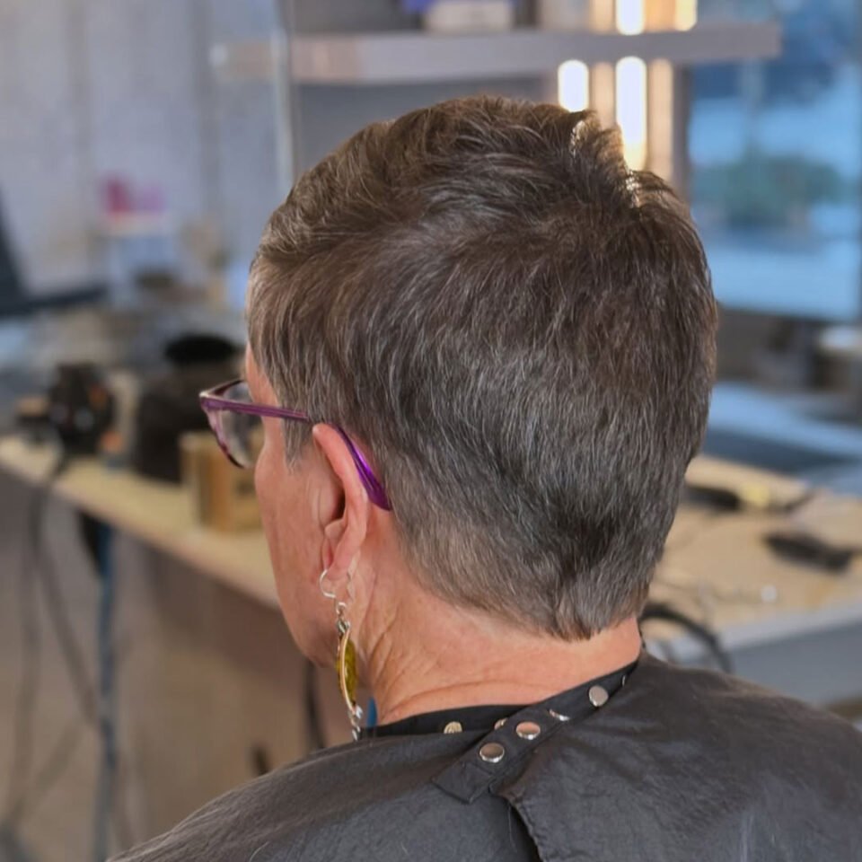35 Adorable Short Pixie Haircuts to Refresh Your Look with Confidence