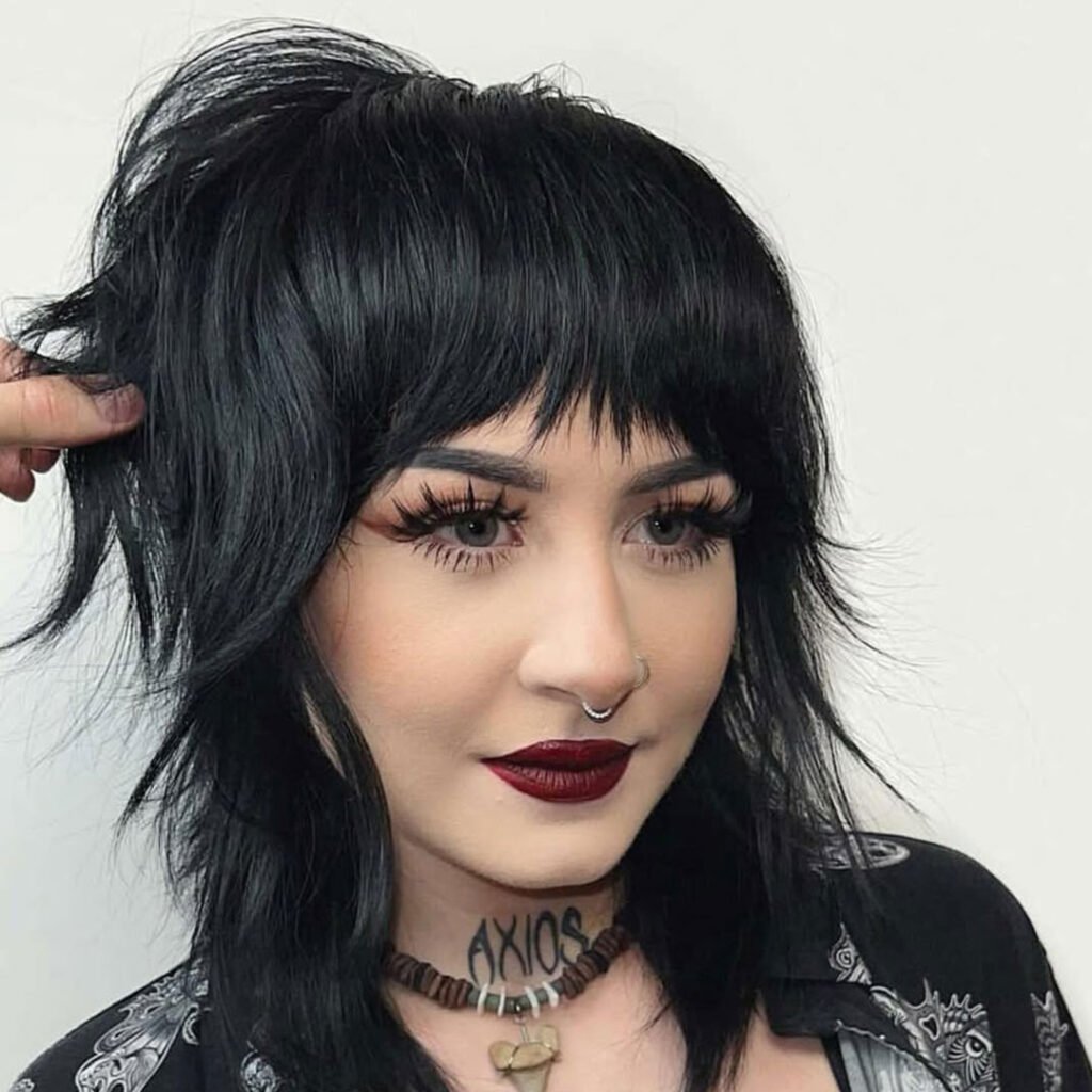 Choppy Shoulder-Length Shag